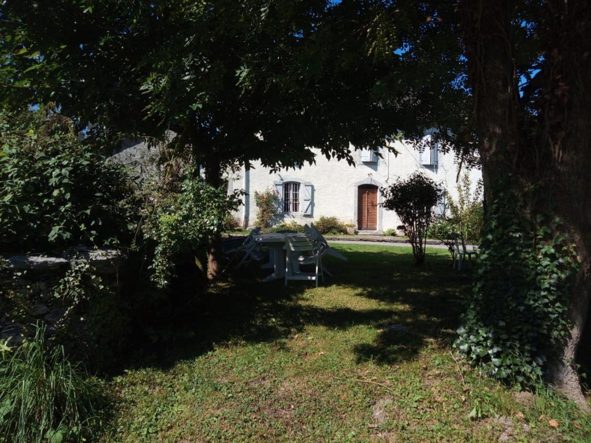 Gite Maison Chourrist Capbis Bagian luar foto